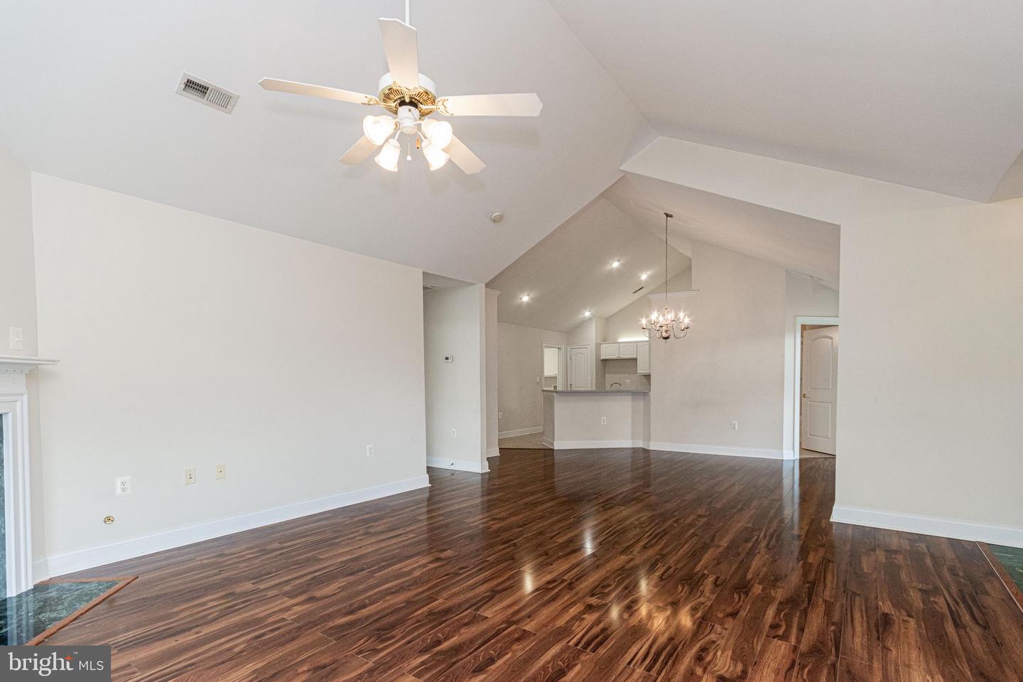 6255 AUTUMN LEAF DR, FREDERICKSBURG, Virginia 22407, 3 Bedrooms Bedrooms, ,2 BathroomsBathrooms,Residential,For sale,6255 AUTUMN LEAF DR,VASP2034904 MLS # VASP2034904