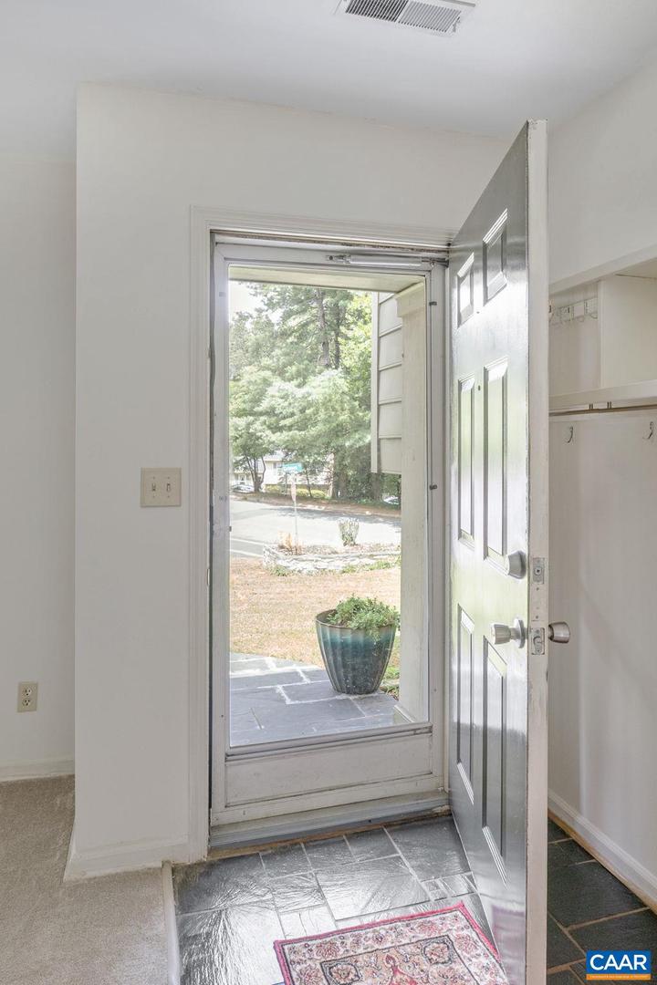 100 GRIMES PL, CHARLOTTESVILLE, Virginia 22902, 3 Bedrooms Bedrooms, ,2 BathroomsBathrooms,Residential,For sale,100 GRIMES PL,667096 MLS # 667096