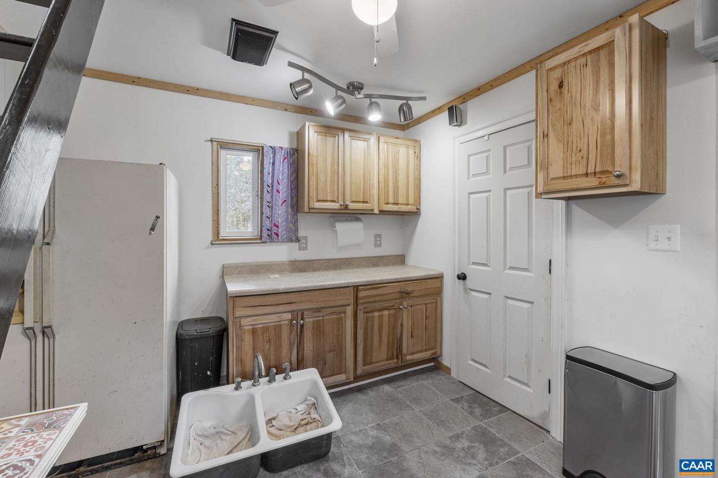 100 GRIMES PL, CHARLOTTESVILLE, Virginia 22902, 3 Bedrooms Bedrooms, ,2 BathroomsBathrooms,Residential,For sale,100 GRIMES PL,667096 MLS # 667096