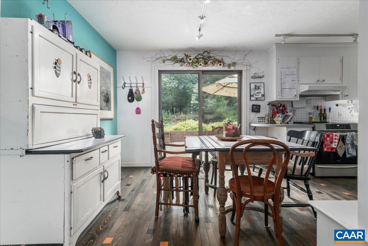 2288 LEXINGTON TPKE, AMHERST, Virginia 24521, 3 Bedrooms Bedrooms, ,4 BathroomsBathrooms,Residential,For sale,2288 LEXINGTON TPKE,667097 MLS # 667097