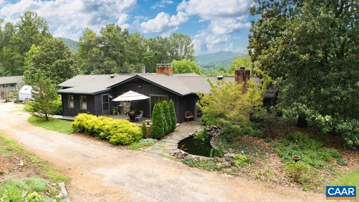 2288 LEXINGTON TPKE, AMHERST, Virginia 24521, 3 Bedrooms Bedrooms, ,4 BathroomsBathrooms,Residential,For sale,2288 LEXINGTON TPKE,667097 MLS # 667097