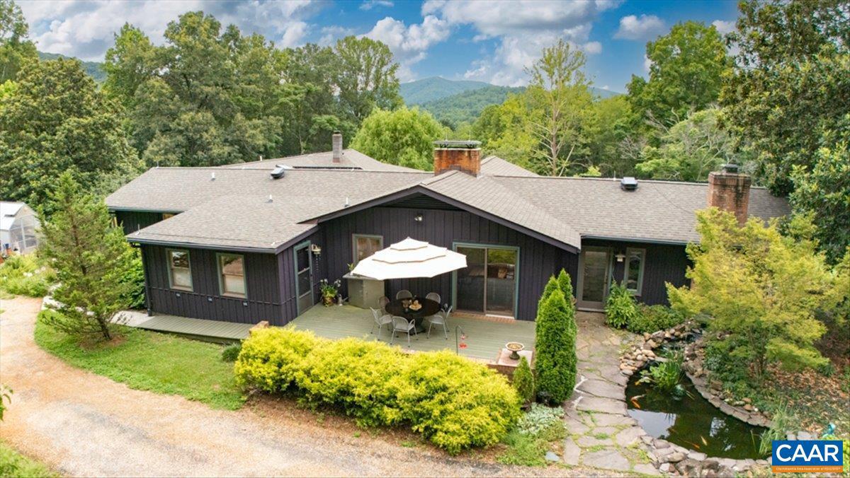 2288 LEXINGTON TPKE, AMHERST, Virginia 24521, 3 Bedrooms Bedrooms, ,4 BathroomsBathrooms,Residential,For sale,2288 LEXINGTON TPKE,667097 MLS # 667097