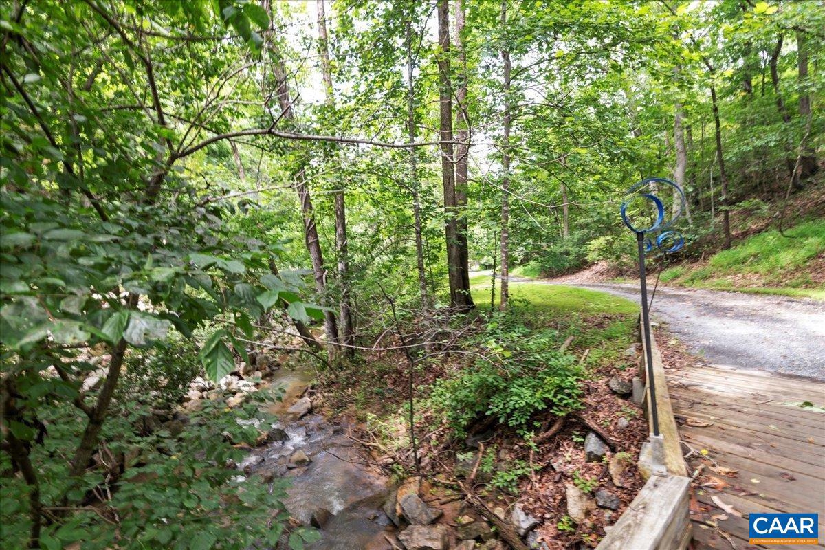 2288 LEXINGTON TPKE, AMHERST, Virginia 24521, 3 Bedrooms Bedrooms, ,4 BathroomsBathrooms,Residential,For sale,2288 LEXINGTON TPKE,667097 MLS # 667097