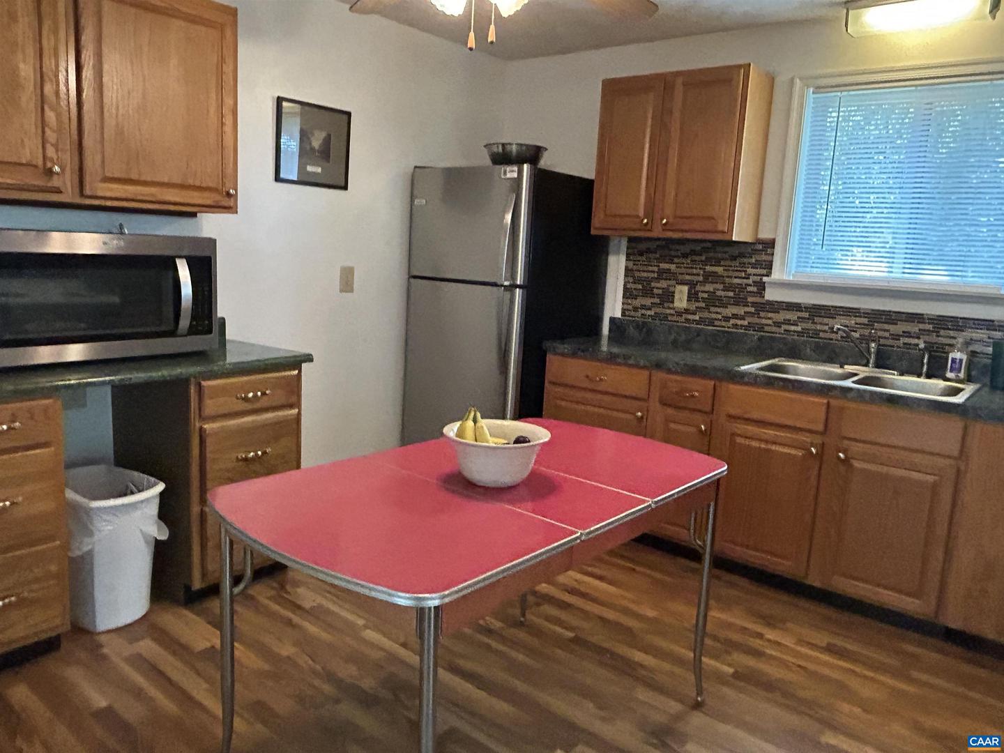 897 WILLOW LAKE RD, BUCKINGHAM, Virginia 23921, 3 Bedrooms Bedrooms, ,2 BathroomsBathrooms,Residential,For sale,897 WILLOW LAKE RD,667099 MLS # 667099