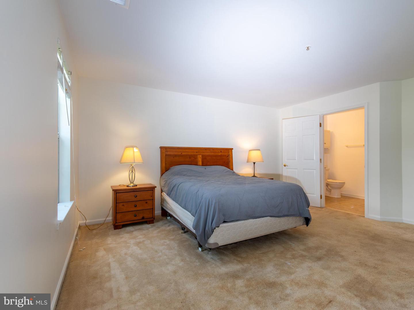11002 KOMAN CIR #103, MANASSAS, Virginia 20109, 2 Bedrooms Bedrooms, ,2 BathroomsBathrooms,Residential,For sale,11002 KOMAN CIR #103,VAPW2099946 MLS # VAPW2099946