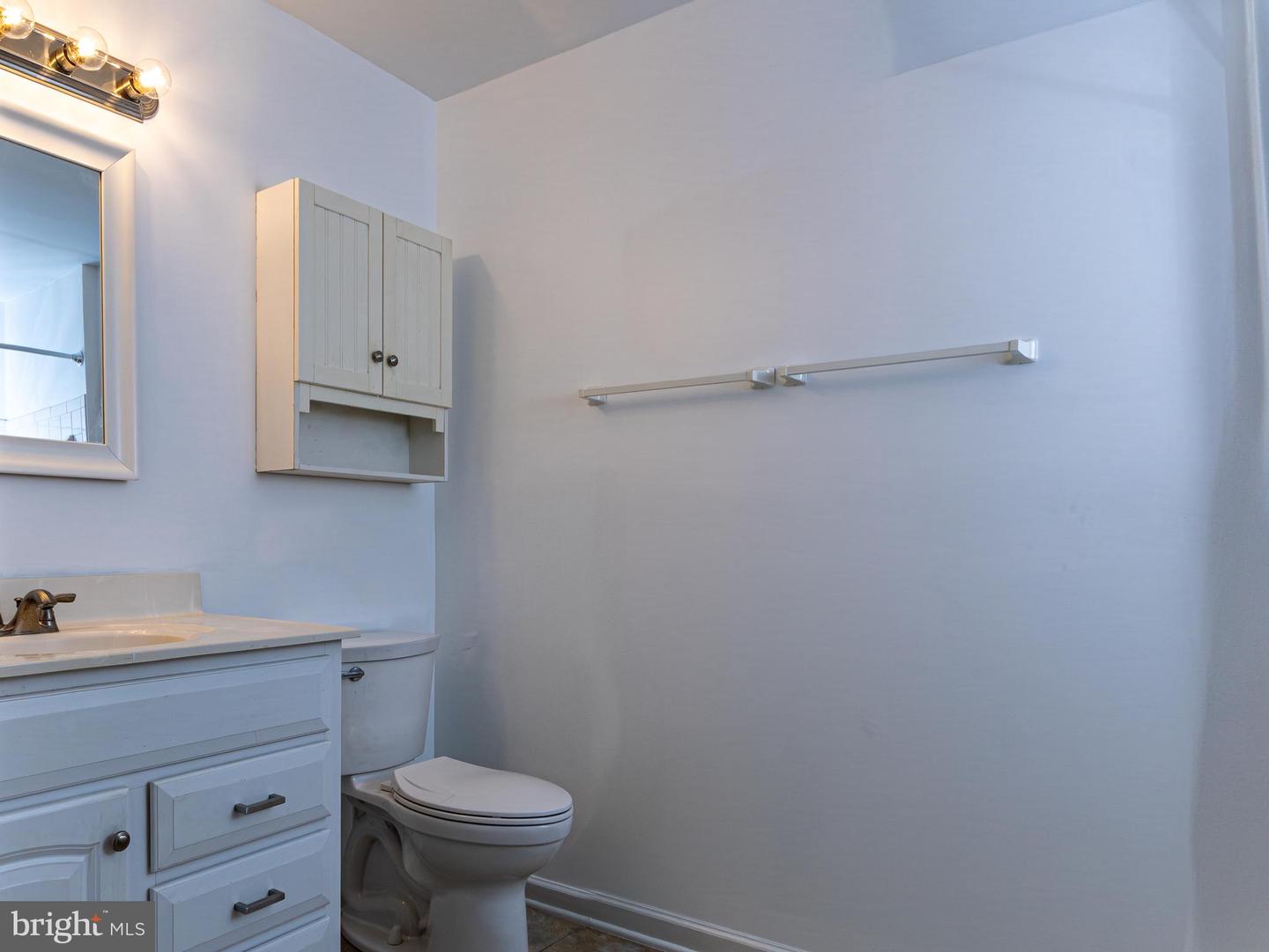 11002 KOMAN CIR #103, MANASSAS, Virginia 20109, 2 Bedrooms Bedrooms, ,2 BathroomsBathrooms,Residential,For sale,11002 KOMAN CIR #103,VAPW2099946 MLS # VAPW2099946