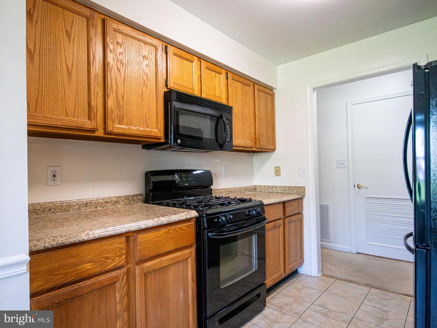 11002 KOMAN CIR #103, MANASSAS, Virginia 20109, 2 Bedrooms Bedrooms, ,2 BathroomsBathrooms,Residential,For sale,11002 KOMAN CIR #103,VAPW2099946 MLS # VAPW2099946