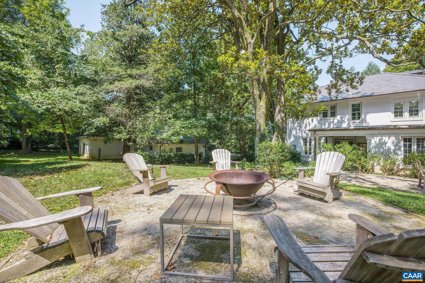 1204 BLUE RIDGE RD, CHARLOTTESVILLE, Virginia 22903, 6 Bedrooms Bedrooms, ,4 BathroomsBathrooms,Residential,For sale,1204 BLUE RIDGE RD,667108 MLS # 667108