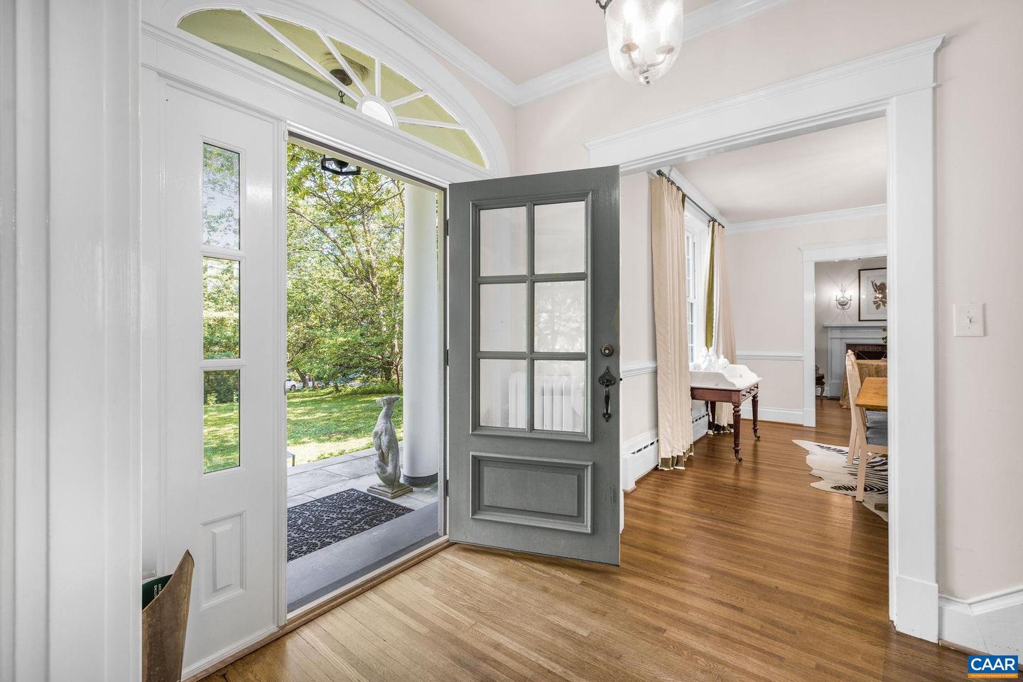 1204 BLUE RIDGE RD, CHARLOTTESVILLE, Virginia 22903, 6 Bedrooms Bedrooms, ,4 BathroomsBathrooms,Residential,For sale,1204 BLUE RIDGE RD,667108 MLS # 667108