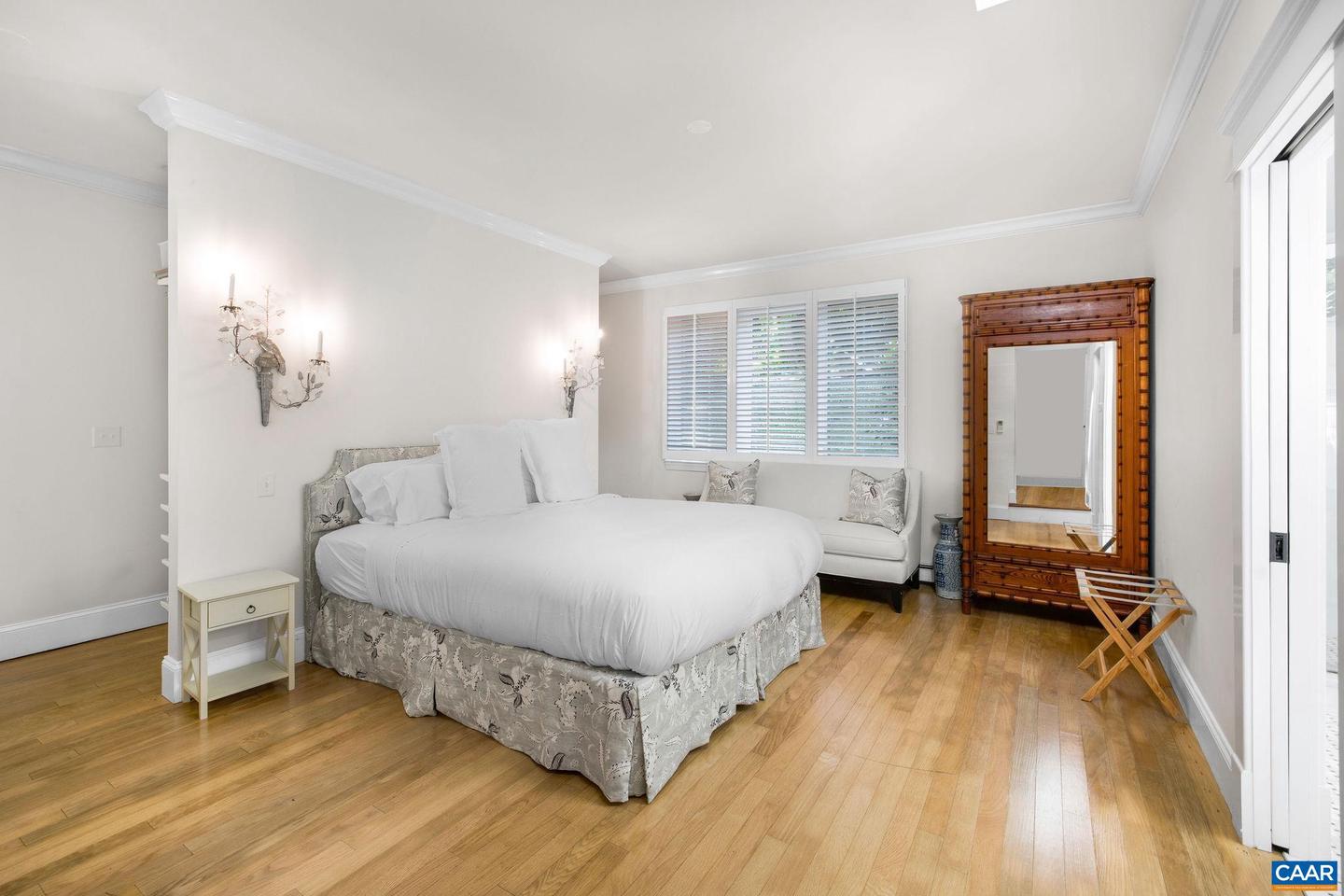 1204 BLUE RIDGE RD, CHARLOTTESVILLE, Virginia 22903, 6 Bedrooms Bedrooms, ,4 BathroomsBathrooms,Residential,For sale,1204 BLUE RIDGE RD,667108 MLS # 667108