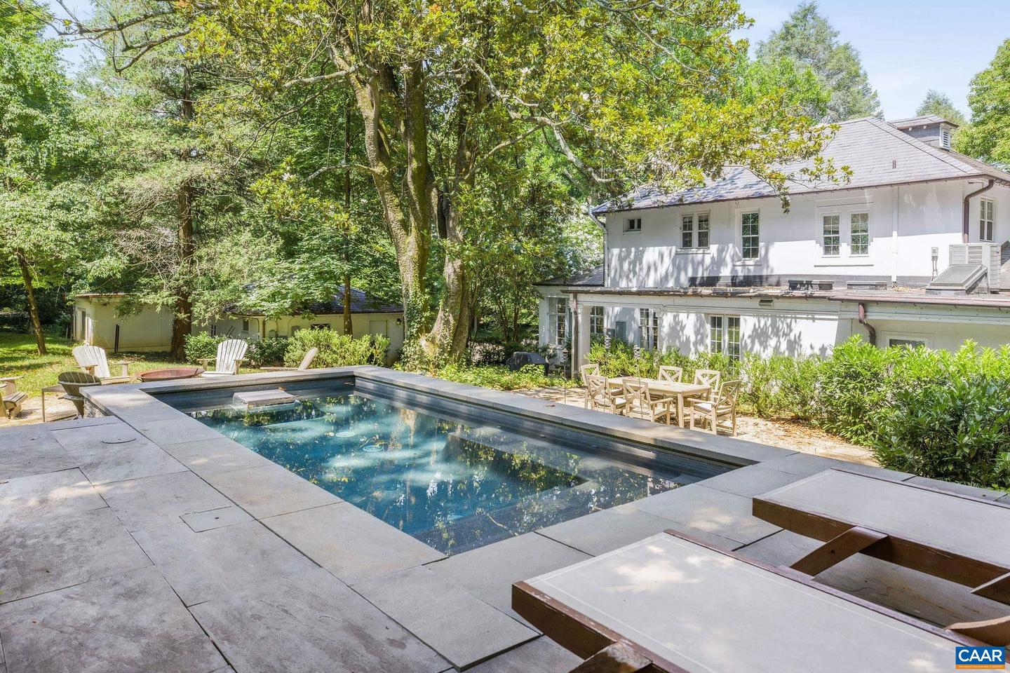 1204 BLUE RIDGE RD, CHARLOTTESVILLE, Virginia 22903, 6 Bedrooms Bedrooms, ,4 BathroomsBathrooms,Residential,For sale,1204 BLUE RIDGE RD,667108 MLS # 667108