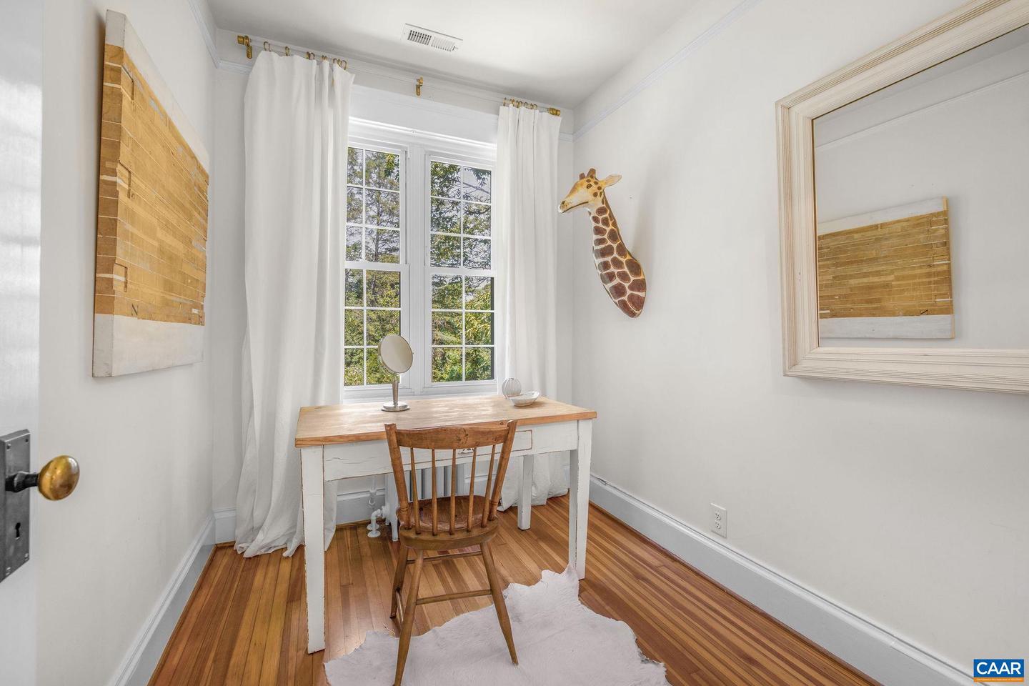 1204 BLUE RIDGE RD, CHARLOTTESVILLE, Virginia 22903, 6 Bedrooms Bedrooms, ,4 BathroomsBathrooms,Residential,For sale,1204 BLUE RIDGE RD,667108 MLS # 667108