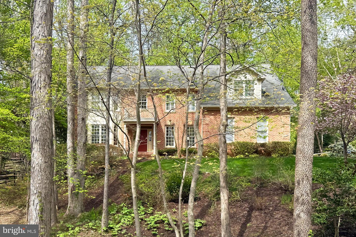 3706 RUST RD, ANNANDALE, Virginia 22003, 5 Bedrooms Bedrooms, ,4 BathroomsBathrooms,Residential,For sale,3706 RUST RD,VAFX2257464 MLS # VAFX2257464