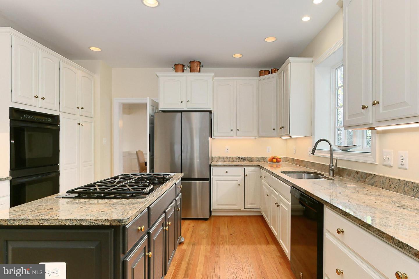 3706 RUST RD, ANNANDALE, Virginia 22003, 5 Bedrooms Bedrooms, ,4 BathroomsBathrooms,Residential,For sale,3706 RUST RD,VAFX2257464 MLS # VAFX2257464