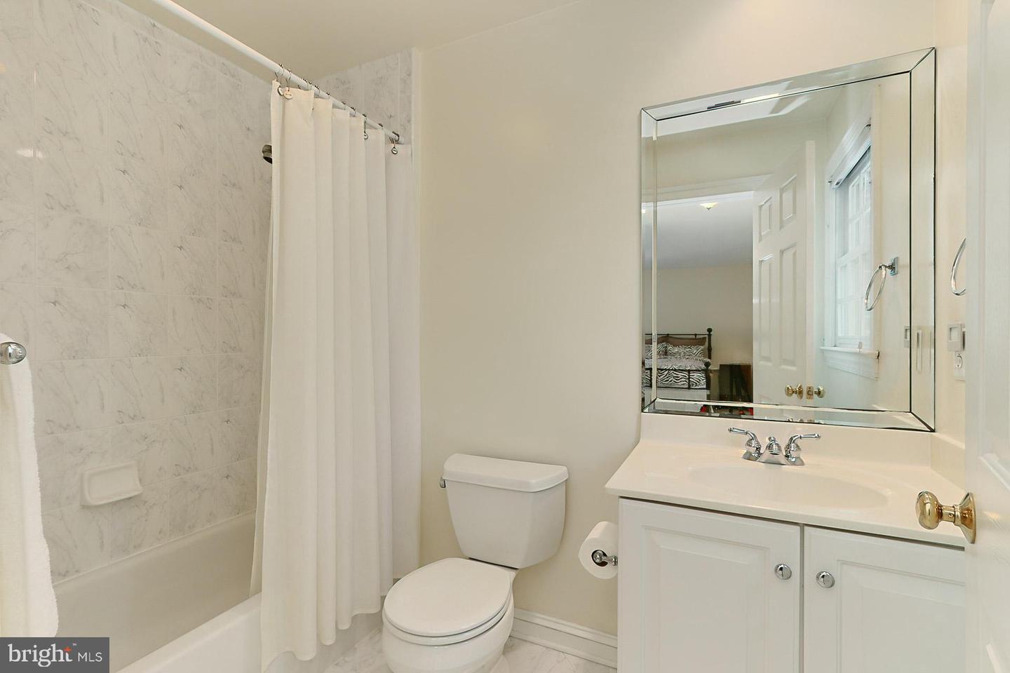 3706 RUST RD, ANNANDALE, Virginia 22003, 5 Bedrooms Bedrooms, ,4 BathroomsBathrooms,Residential,For sale,3706 RUST RD,VAFX2257464 MLS # VAFX2257464