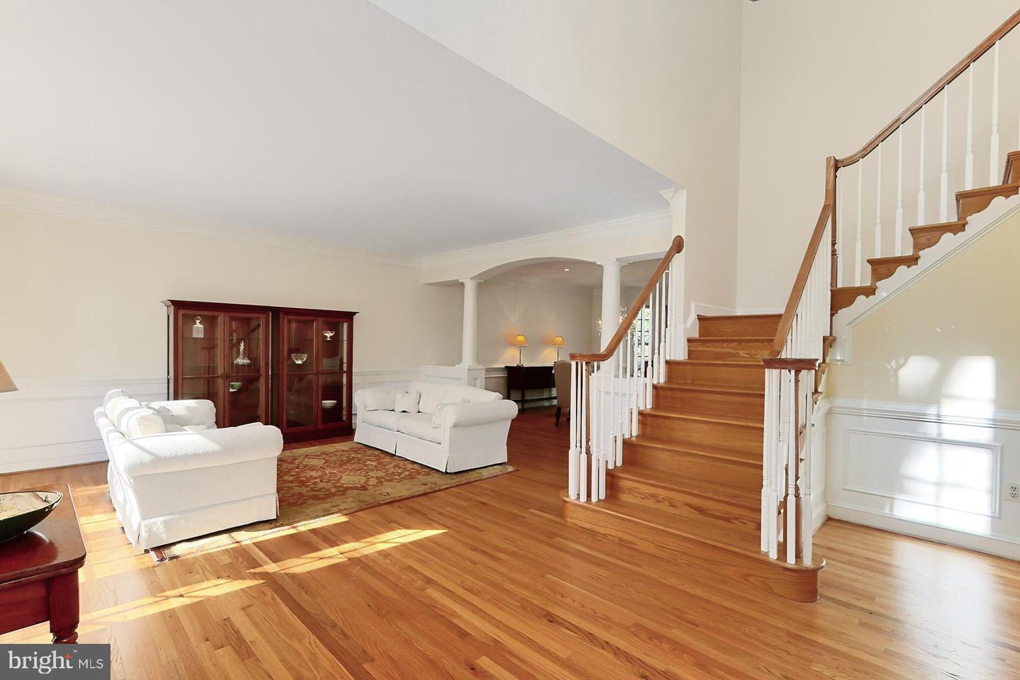 3706 RUST RD, ANNANDALE, Virginia 22003, 5 Bedrooms Bedrooms, ,4 BathroomsBathrooms,Residential,For sale,3706 RUST RD,VAFX2257464 MLS # VAFX2257464