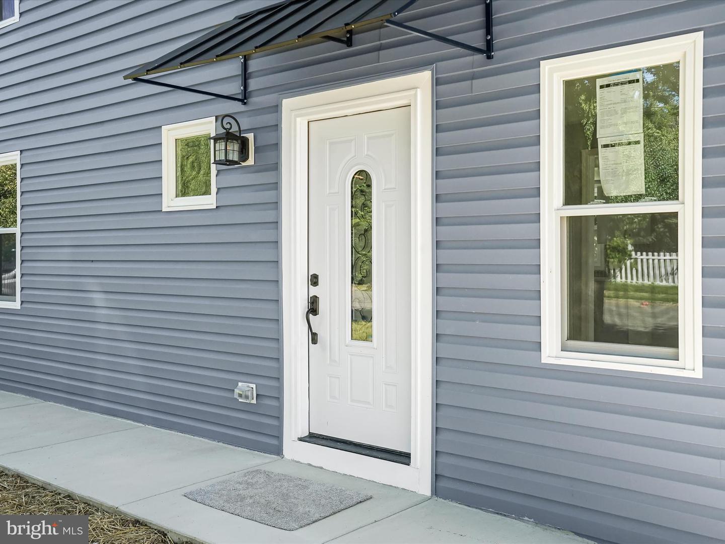 2917 E LEE AVE, ALEXANDRIA, Virginia 22306, 4 Bedrooms Bedrooms, ,3 BathroomsBathrooms,Residential,For sale,2917 E LEE AVE,VAFX2257516 MLS # VAFX2257516