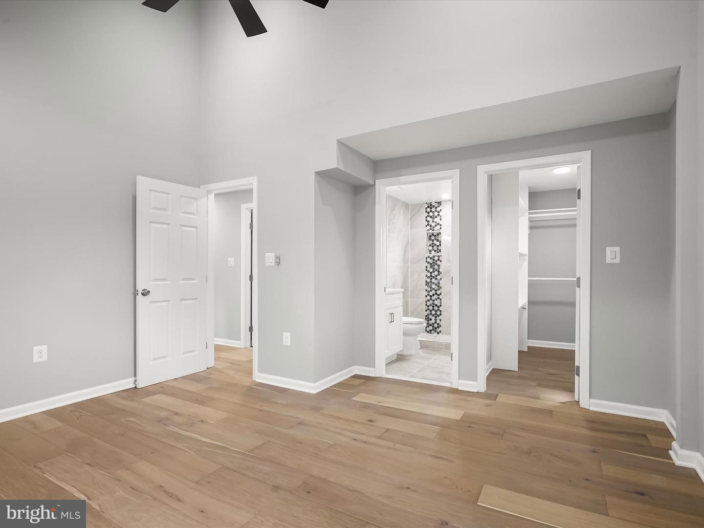 2917 E LEE AVE, ALEXANDRIA, Virginia 22306, 4 Bedrooms Bedrooms, ,3 BathroomsBathrooms,Residential,For sale,2917 E LEE AVE,VAFX2257516 MLS # VAFX2257516