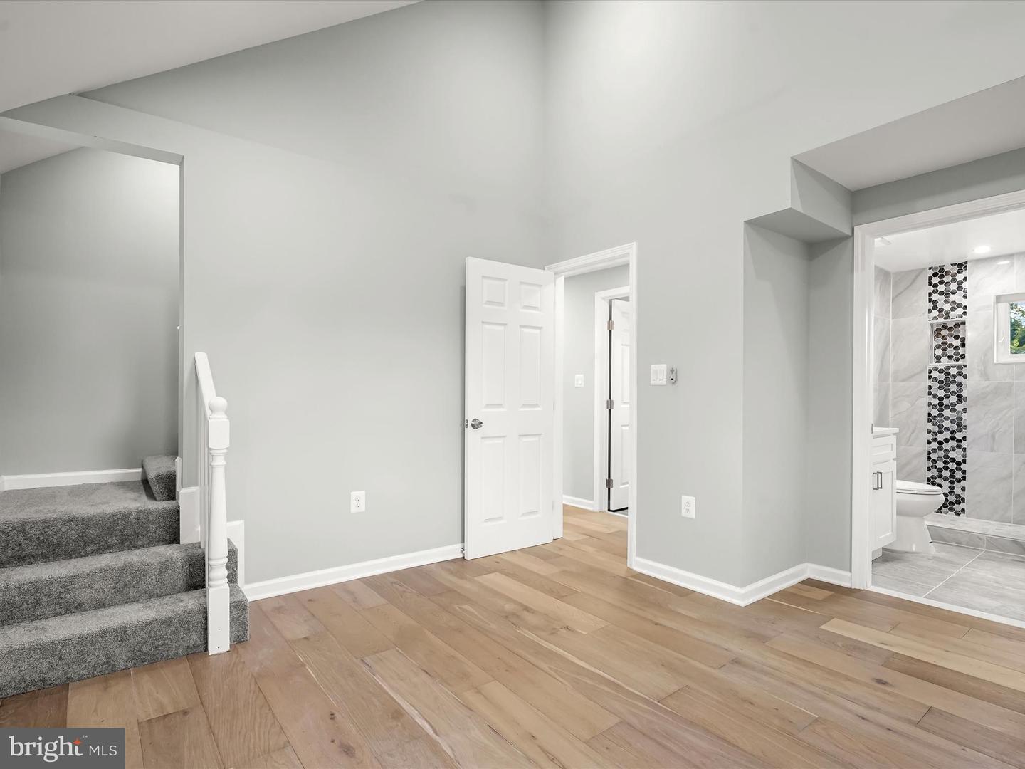 2917 E LEE AVE, ALEXANDRIA, Virginia 22306, 4 Bedrooms Bedrooms, ,3 BathroomsBathrooms,Residential,For sale,2917 E LEE AVE,VAFX2257516 MLS # VAFX2257516