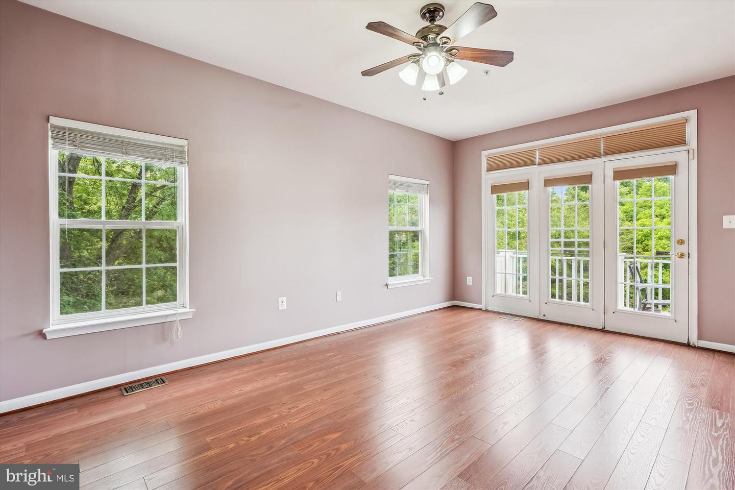 7170 LITTLE THAMES DR, GAINESVILLE, Virginia 20155, 2 Bedrooms Bedrooms, ,2 BathroomsBathrooms,Residential,For sale,7170 LITTLE THAMES DR,VAPW2091888 MLS # VAPW2091888