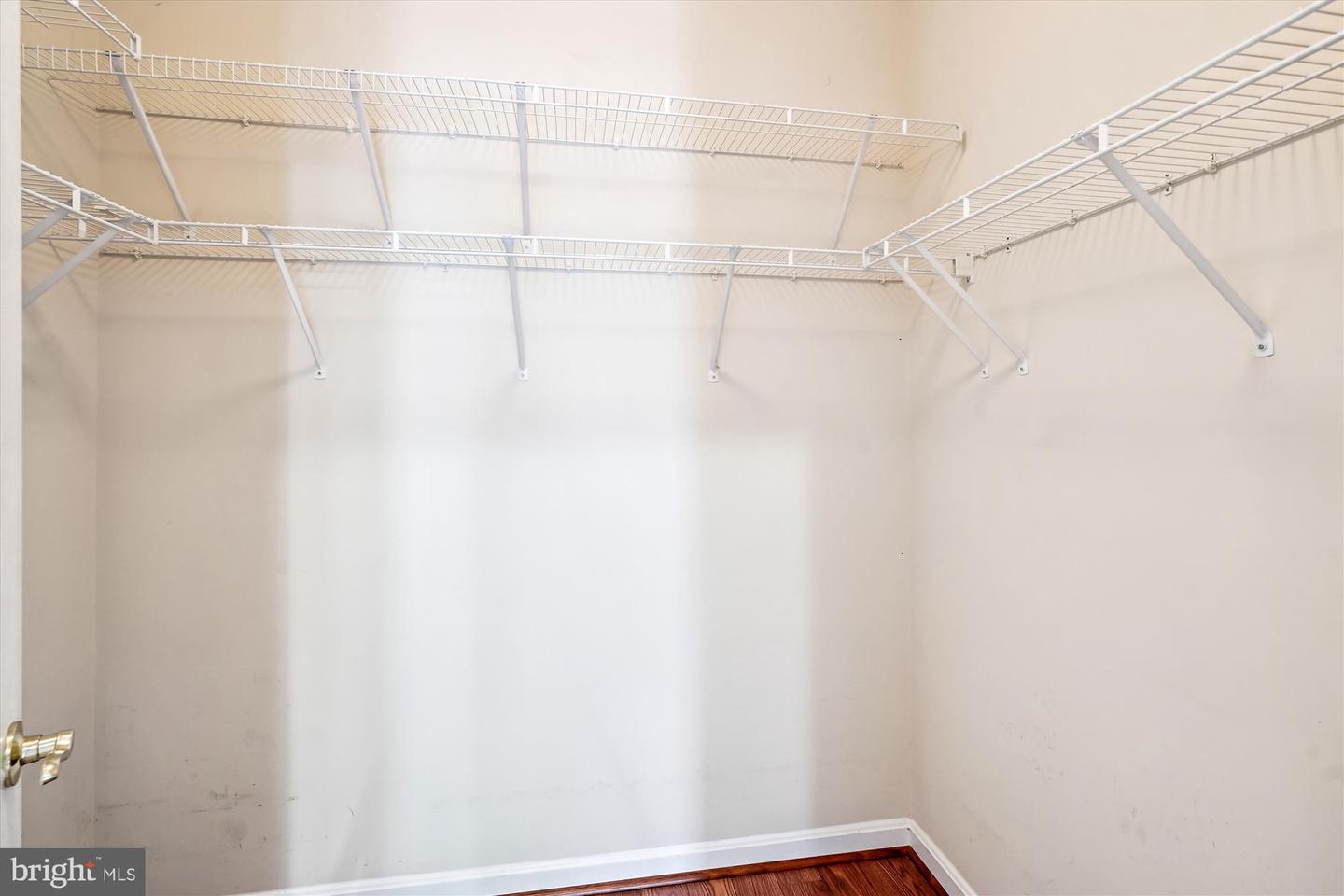 7170 LITTLE THAMES DR, GAINESVILLE, Virginia 20155, 2 Bedrooms Bedrooms, ,2 BathroomsBathrooms,Residential,For sale,7170 LITTLE THAMES DR,VAPW2091888 MLS # VAPW2091888