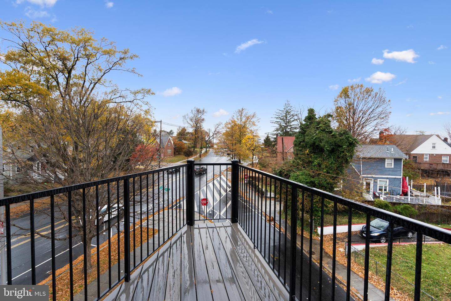5700 BLAIR RD NE, WASHINGTON, District Of Columbia 20011, 5 Bedrooms Bedrooms, ,4 BathroomsBathrooms,Residential,For sale,5700 BLAIR RD NE,DCDC2198204 MLS # DCDC2198204