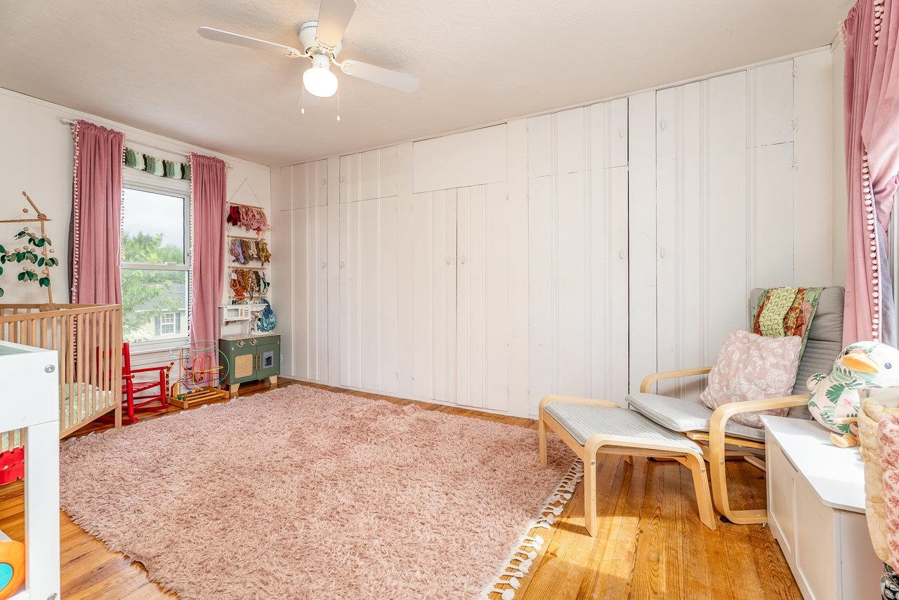 114 SECOND ST, SHENANDOAH, Virginia 22849, 3 Bedrooms Bedrooms, ,1 BathroomBathrooms,Residential,114 SECOND ST,667116 MLS # 667116
