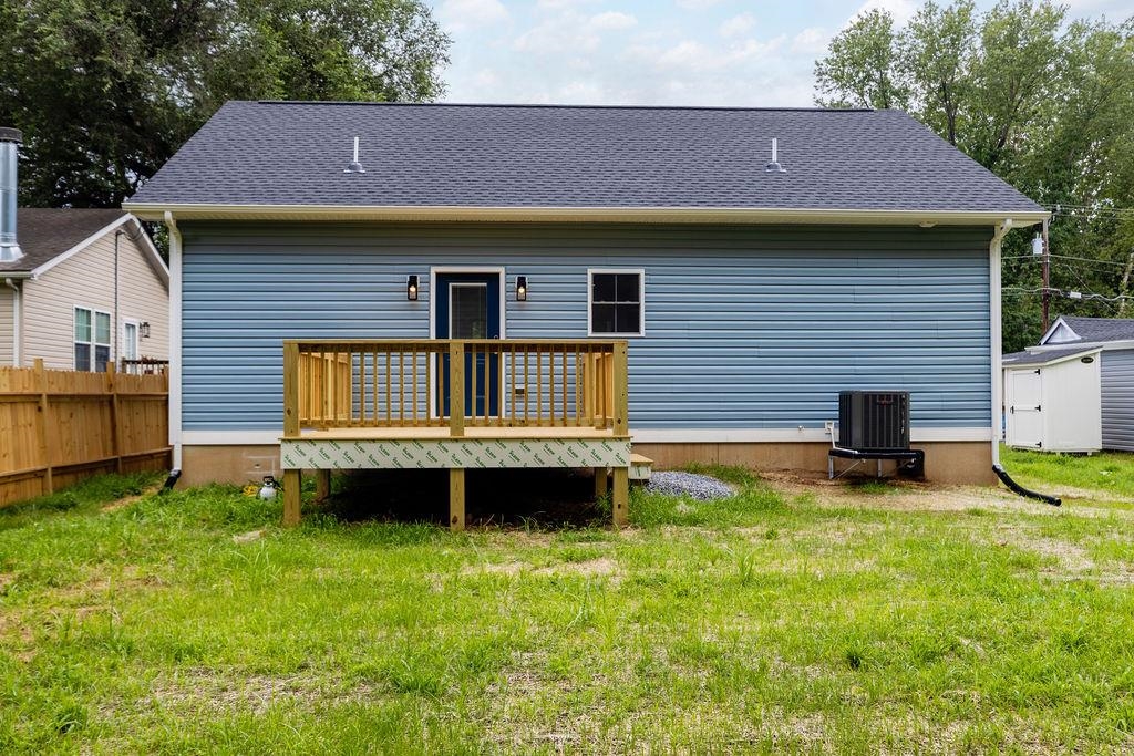 1717 A ST, WAYNESBORO, Virginia 22980, 3 Bedrooms Bedrooms, ,2 BathroomsBathrooms,Residential,1717 A ST,667128 MLS # 667128