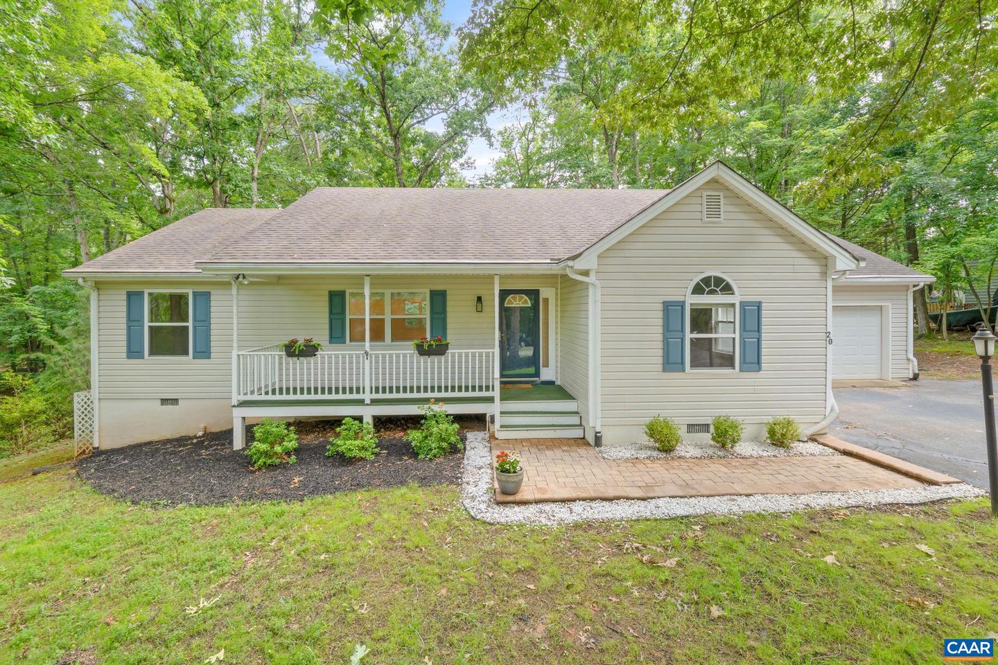 20 COLONIAL RD, PALMYRA, Virginia 22963, 3 Bedrooms Bedrooms, ,2 BathroomsBathrooms,Residential,For sale,20 COLONIAL RD,665732 MLS # 665732