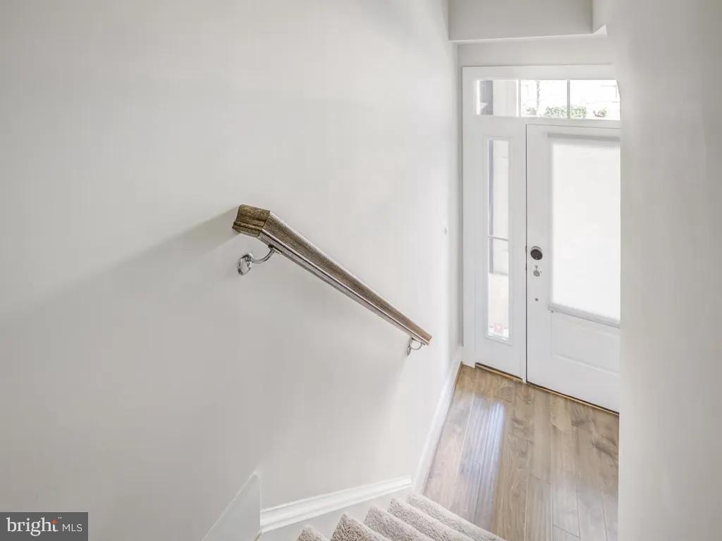1336 S QUINN ST, ARLINGTON, Virginia 22204, 3 Bedrooms Bedrooms, ,2 BathroomsBathrooms,Residential,For sale,1336 S QUINN ST,VAAR2059758 MLS # VAAR2059758
