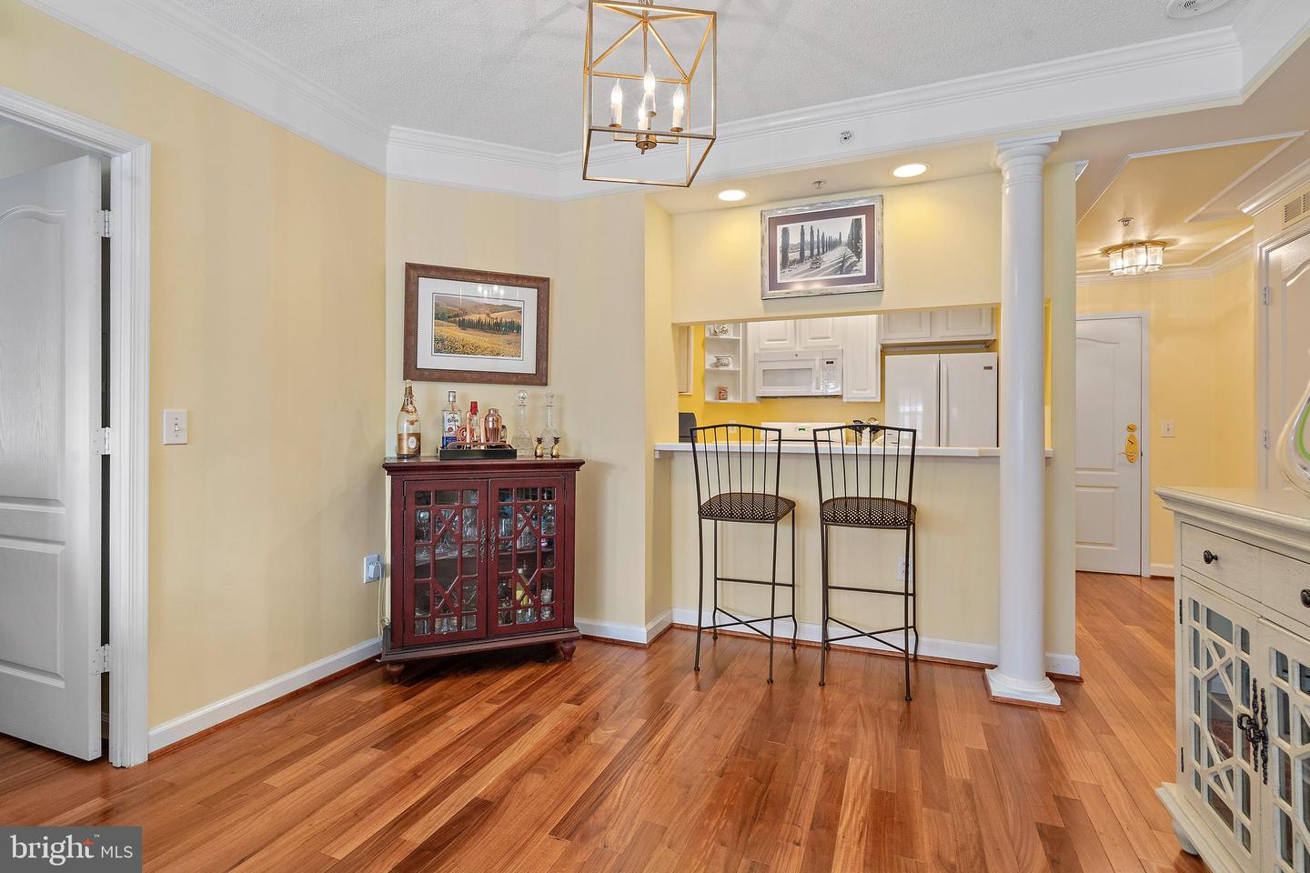 901 N MONROE ST #509, ARLINGTON, Virginia 22201, 2 Bedrooms Bedrooms, ,2 BathroomsBathrooms,Residential,For sale,901 N MONROE ST #509,VAAR2060390 MLS # VAAR2060390