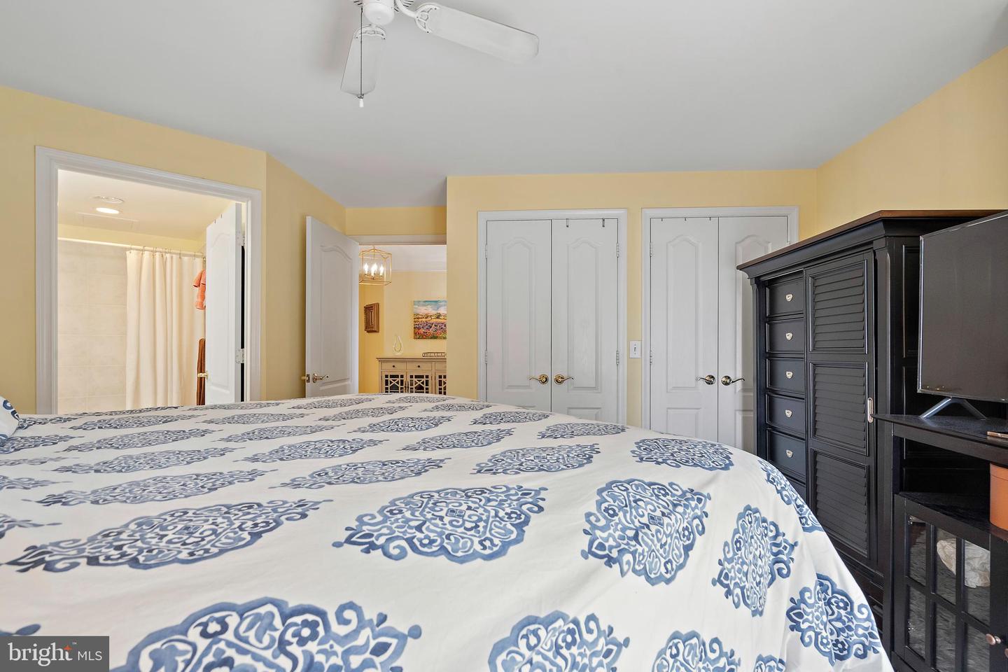 901 N MONROE ST #509, ARLINGTON, Virginia 22201, 2 Bedrooms Bedrooms, ,2 BathroomsBathrooms,Residential,For sale,901 N MONROE ST #509,VAAR2060390 MLS # VAAR2060390
