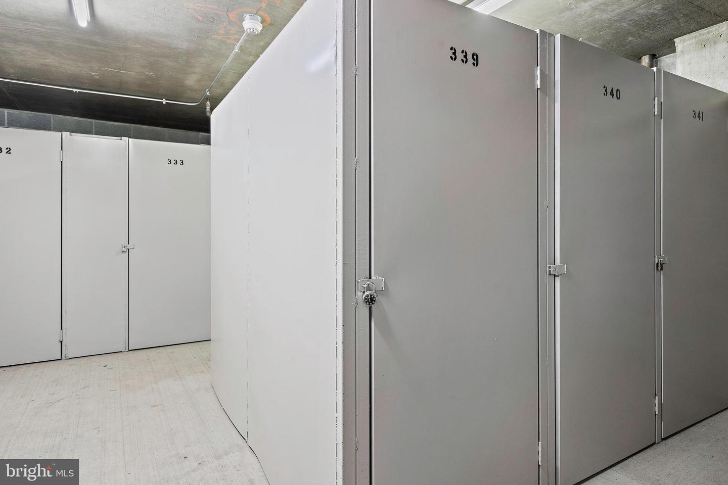 901 N MONROE ST #509, ARLINGTON, Virginia 22201, 2 Bedrooms Bedrooms, ,2 BathroomsBathrooms,Residential,For sale,901 N MONROE ST #509,VAAR2060390 MLS # VAAR2060390