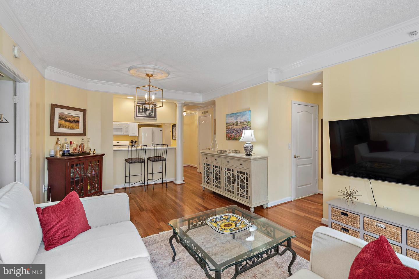 901 N MONROE ST #509, ARLINGTON, Virginia 22201, 2 Bedrooms Bedrooms, ,2 BathroomsBathrooms,Residential,For sale,901 N MONROE ST #509,VAAR2060390 MLS # VAAR2060390