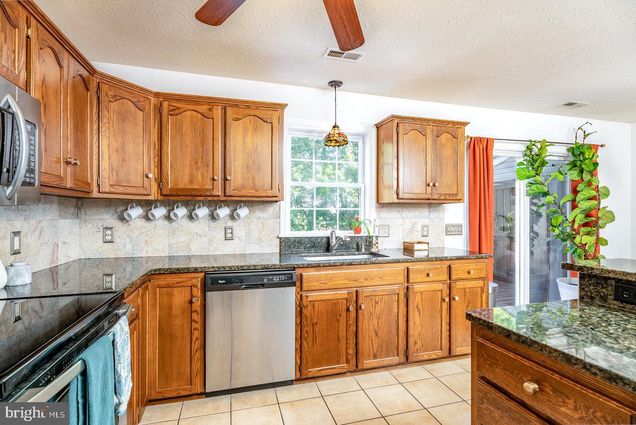 293 EMERALD DR, HARRISONBURG, Virginia 22801, 3 Bedrooms Bedrooms, ,2 BathroomsBathrooms,Residential,For sale,293 EMERALD DR,VAHC2000448 MLS # VAHC2000448