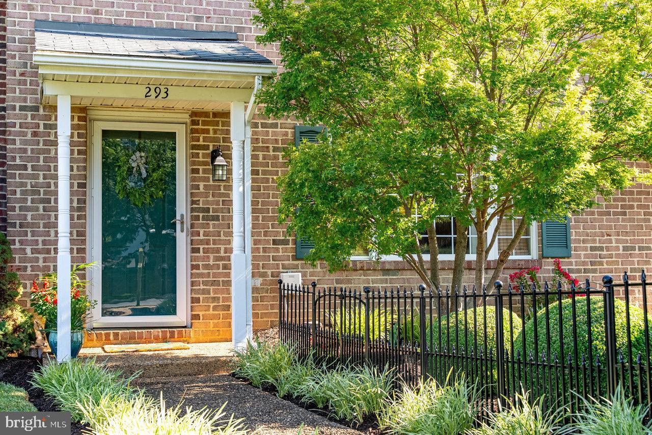 293 EMERALD DR, HARRISONBURG, Virginia 22801, 3 Bedrooms Bedrooms, ,2 BathroomsBathrooms,Residential,For sale,293 EMERALD DR,VAHC2000448 MLS # VAHC2000448