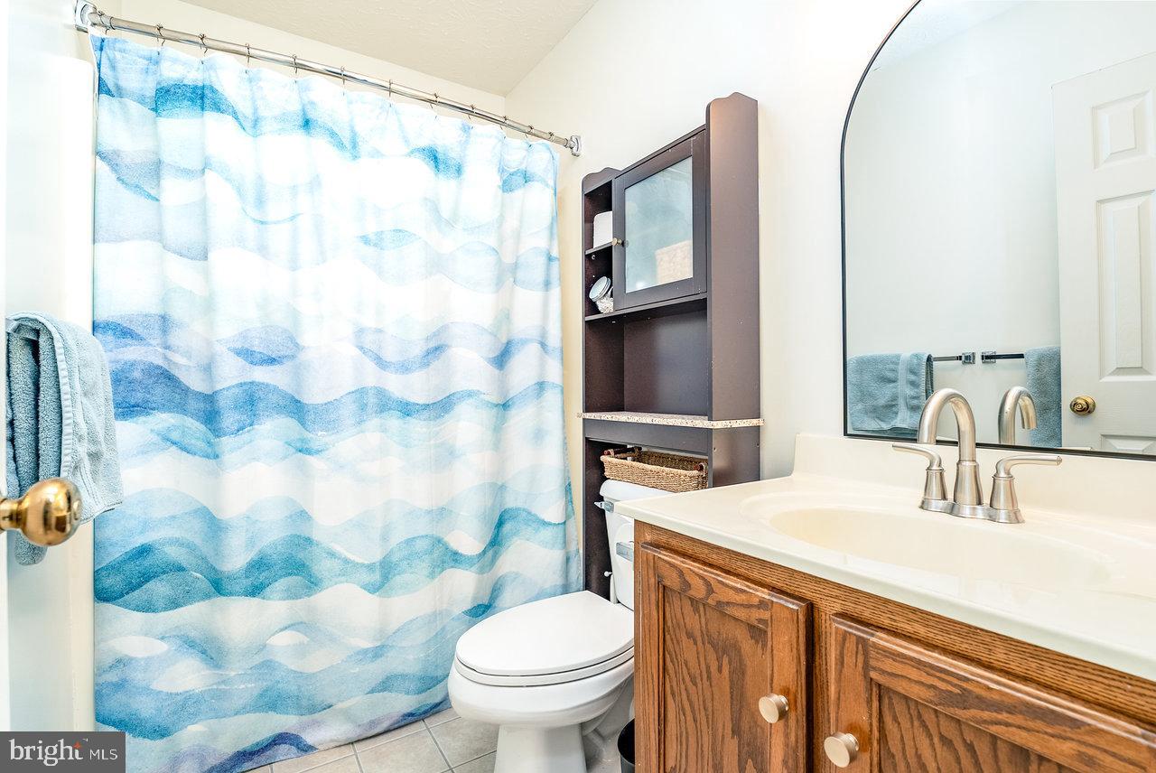 293 EMERALD DR, HARRISONBURG, Virginia 22801, 3 Bedrooms Bedrooms, ,2 BathroomsBathrooms,Residential,For sale,293 EMERALD DR,VAHC2000448 MLS # VAHC2000448