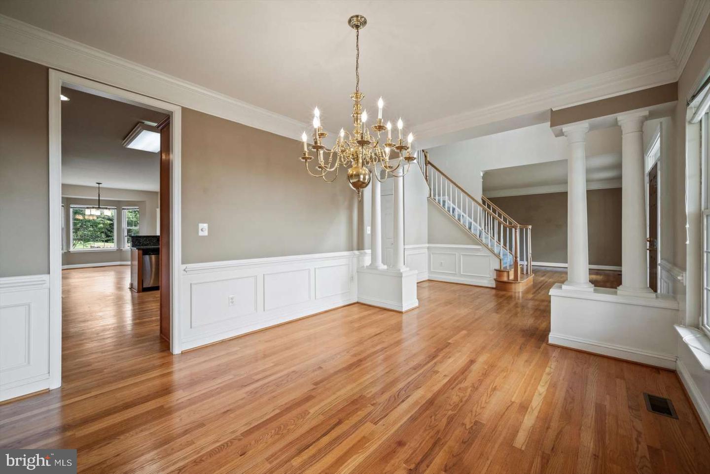 11555 MICA PL, LOVETTSVILLE, Virginia 20180, 4 Bedrooms Bedrooms, 11 Rooms Rooms,3 BathroomsBathrooms,Residential,For sale,11555 MICA PL,VALO2102486 MLS # VALO2102486