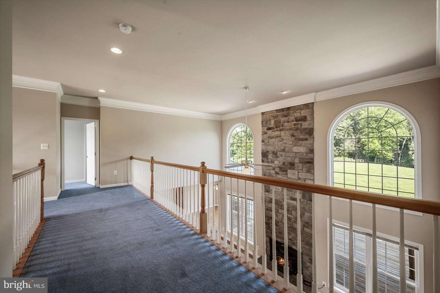 11555 MICA PL, LOVETTSVILLE, Virginia 20180, 4 Bedrooms Bedrooms, 11 Rooms Rooms,3 BathroomsBathrooms,Residential,For sale,11555 MICA PL,VALO2102486 MLS # VALO2102486