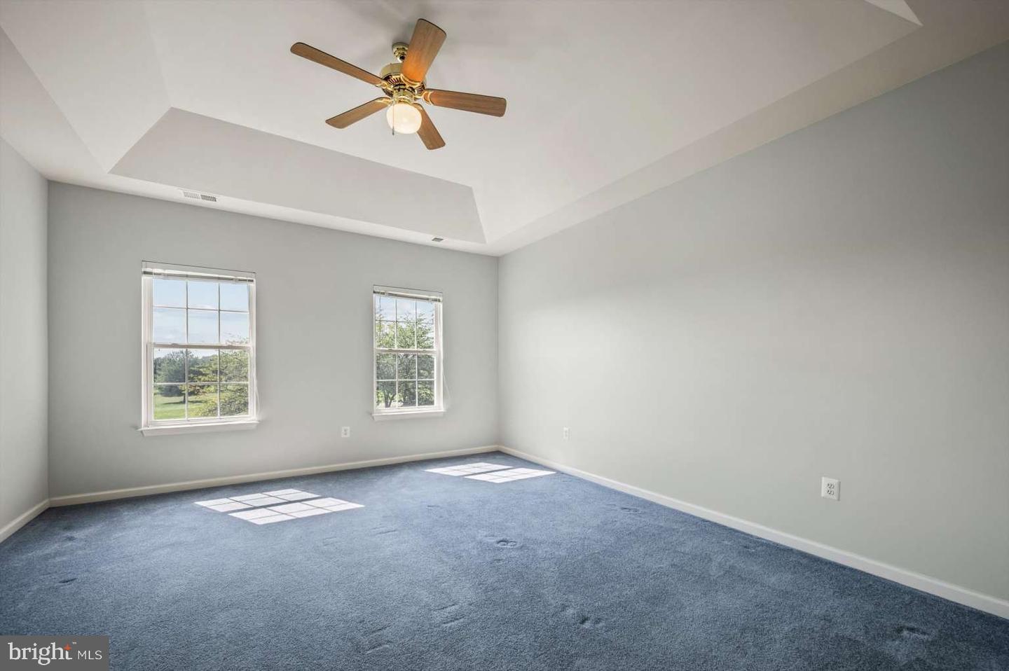 11555 MICA PL, LOVETTSVILLE, Virginia 20180, 4 Bedrooms Bedrooms, 11 Rooms Rooms,3 BathroomsBathrooms,Residential,For sale,11555 MICA PL,VALO2102486 MLS # VALO2102486
