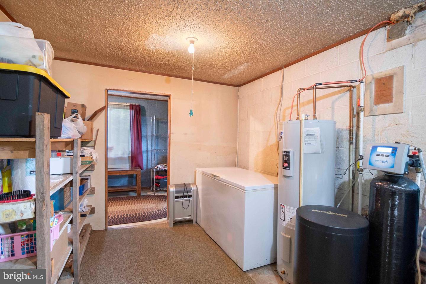 112 HIGHLAND WAY, CHESTER GAP, Virginia 22623, 3 Bedrooms Bedrooms, ,1 BathroomBathrooms,Residential,For sale,112 HIGHLAND WAY,VARP2002192 MLS # VARP2002192