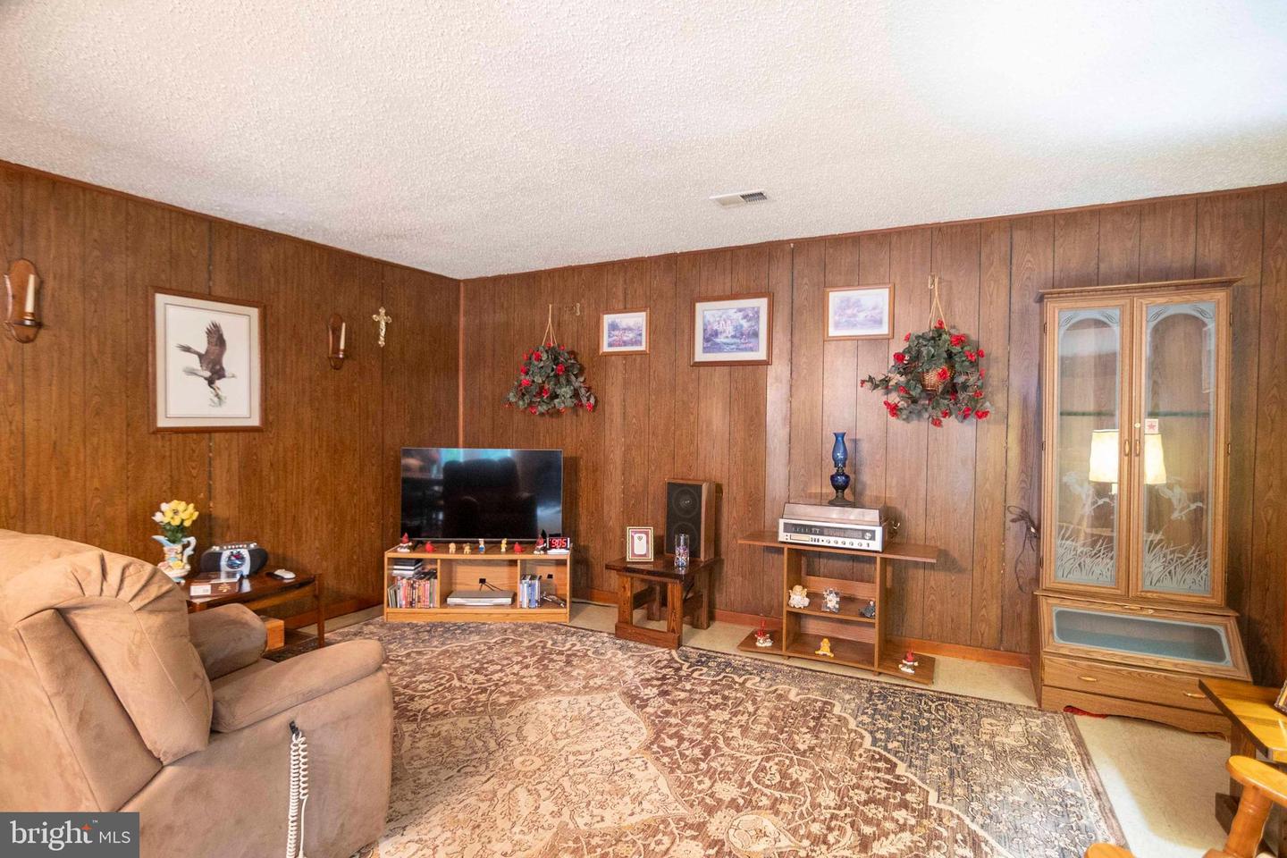 112 HIGHLAND WAY, CHESTER GAP, Virginia 22623, 3 Bedrooms Bedrooms, ,1 BathroomBathrooms,Residential,For sale,112 HIGHLAND WAY,VARP2002192 MLS # VARP2002192