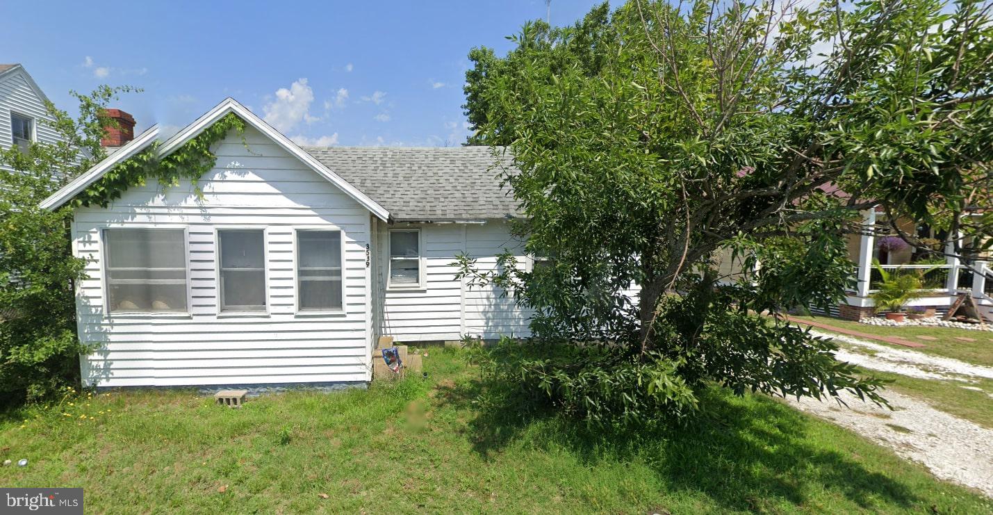 3539 RIDGE RD, CHINCOTEAGUE ISLAND, Virginia 23336, 3 Bedrooms Bedrooms, ,1 BathroomBathrooms,Residential,For sale,3539 RIDGE RD,VAAC2002076 MLS # VAAC2002076
