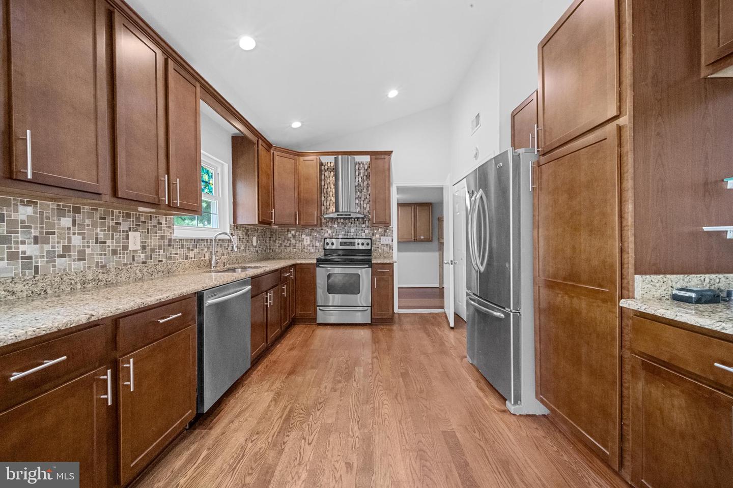5506 GREAT TREE CT, FAIRFAX, Virginia 22032, 4 Bedrooms Bedrooms, ,3 BathroomsBathrooms,Residential,For sale,5506 GREAT TREE CT,VAFX2256902 MLS # VAFX2256902