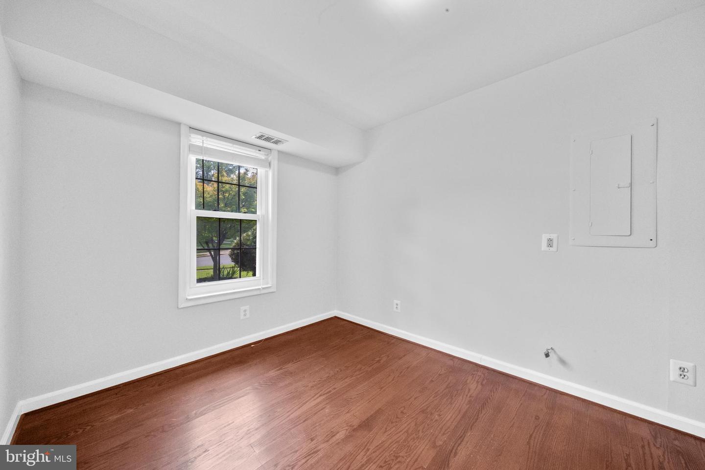 5506 GREAT TREE CT, FAIRFAX, Virginia 22032, 4 Bedrooms Bedrooms, ,3 BathroomsBathrooms,Residential,For sale,5506 GREAT TREE CT,VAFX2256902 MLS # VAFX2256902