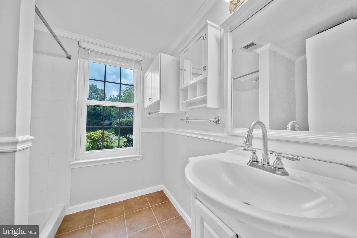 5506 GREAT TREE CT, FAIRFAX, Virginia 22032, 4 Bedrooms Bedrooms, ,3 BathroomsBathrooms,Residential,For sale,5506 GREAT TREE CT,VAFX2256902 MLS # VAFX2256902