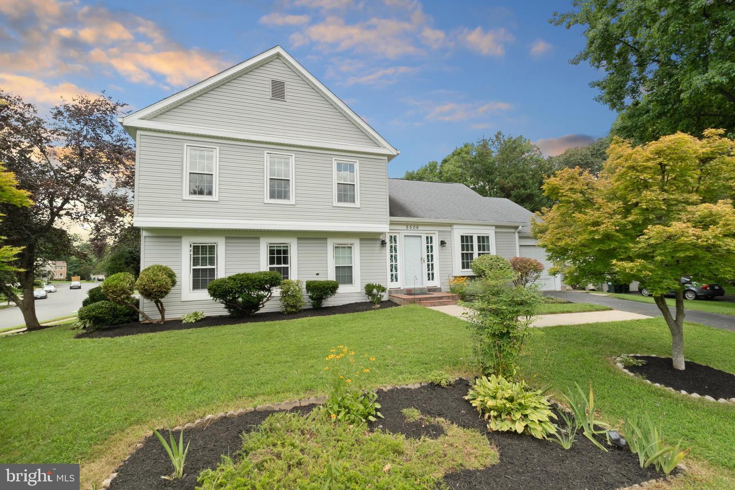 5506 GREAT TREE CT, FAIRFAX, Virginia 22032, 4 Bedrooms Bedrooms, ,3 BathroomsBathrooms,Residential,For sale,5506 GREAT TREE CT,VAFX2256902 MLS # VAFX2256902