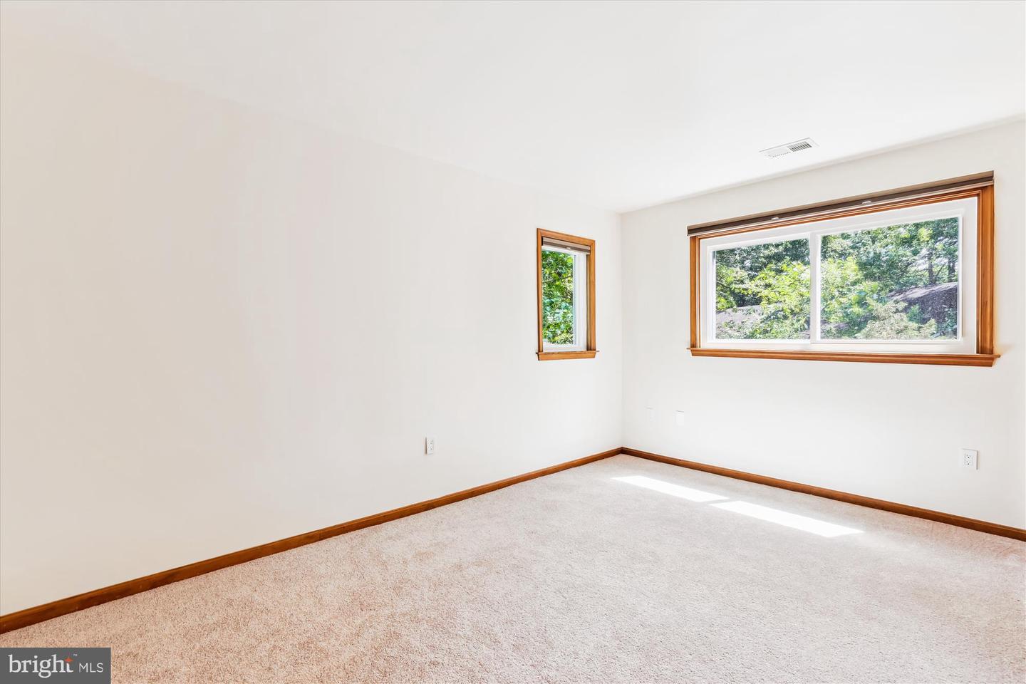 6364 EVANGELINE LN, ALEXANDRIA, Virginia 22312, 5 Bedrooms Bedrooms, ,4 BathroomsBathrooms,Residential,For sale,6364 EVANGELINE LN,VAFX2257312 MLS # VAFX2257312