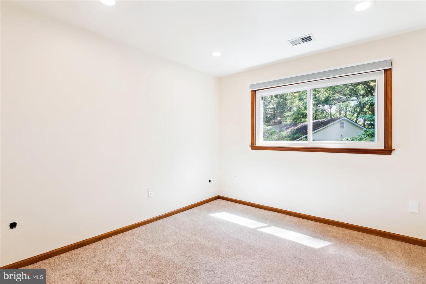 6364 EVANGELINE LN, ALEXANDRIA, Virginia 22312, 5 Bedrooms Bedrooms, ,4 BathroomsBathrooms,Residential,For sale,6364 EVANGELINE LN,VAFX2257312 MLS # VAFX2257312