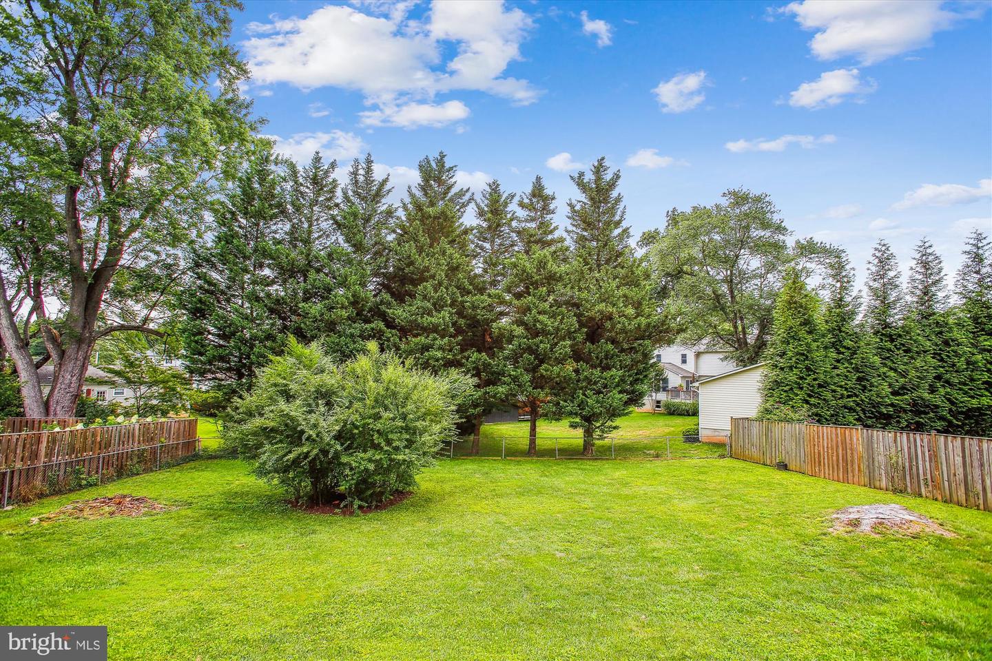 102 MOORE AVE SW, VIENNA, Virginia 22180, 3 Bedrooms Bedrooms, ,2 BathroomsBathrooms,Residential,For sale,102 MOORE AVE SW,VAFX2257376 MLS # VAFX2257376